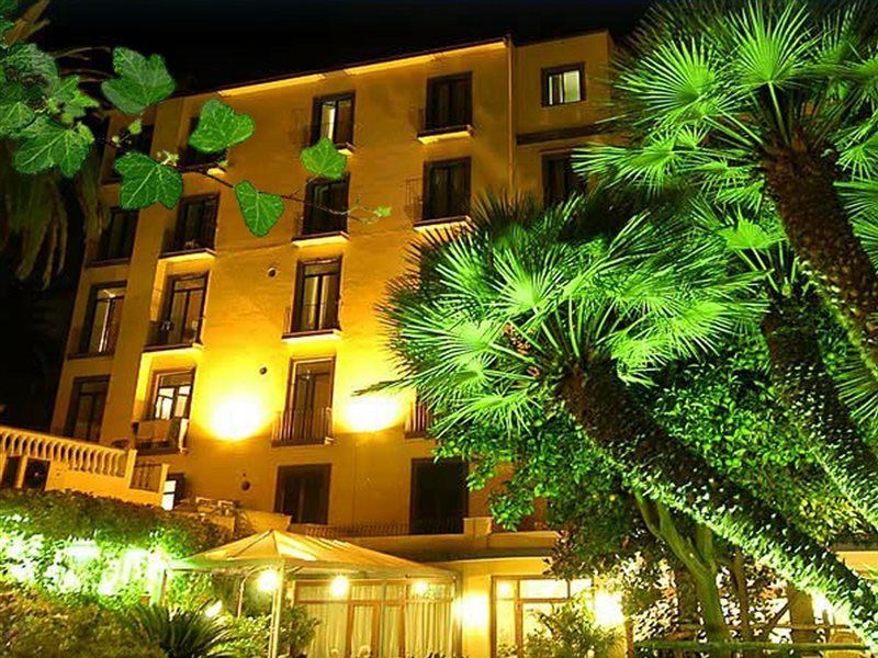 Hotel Eden Sorrent Exterior foto